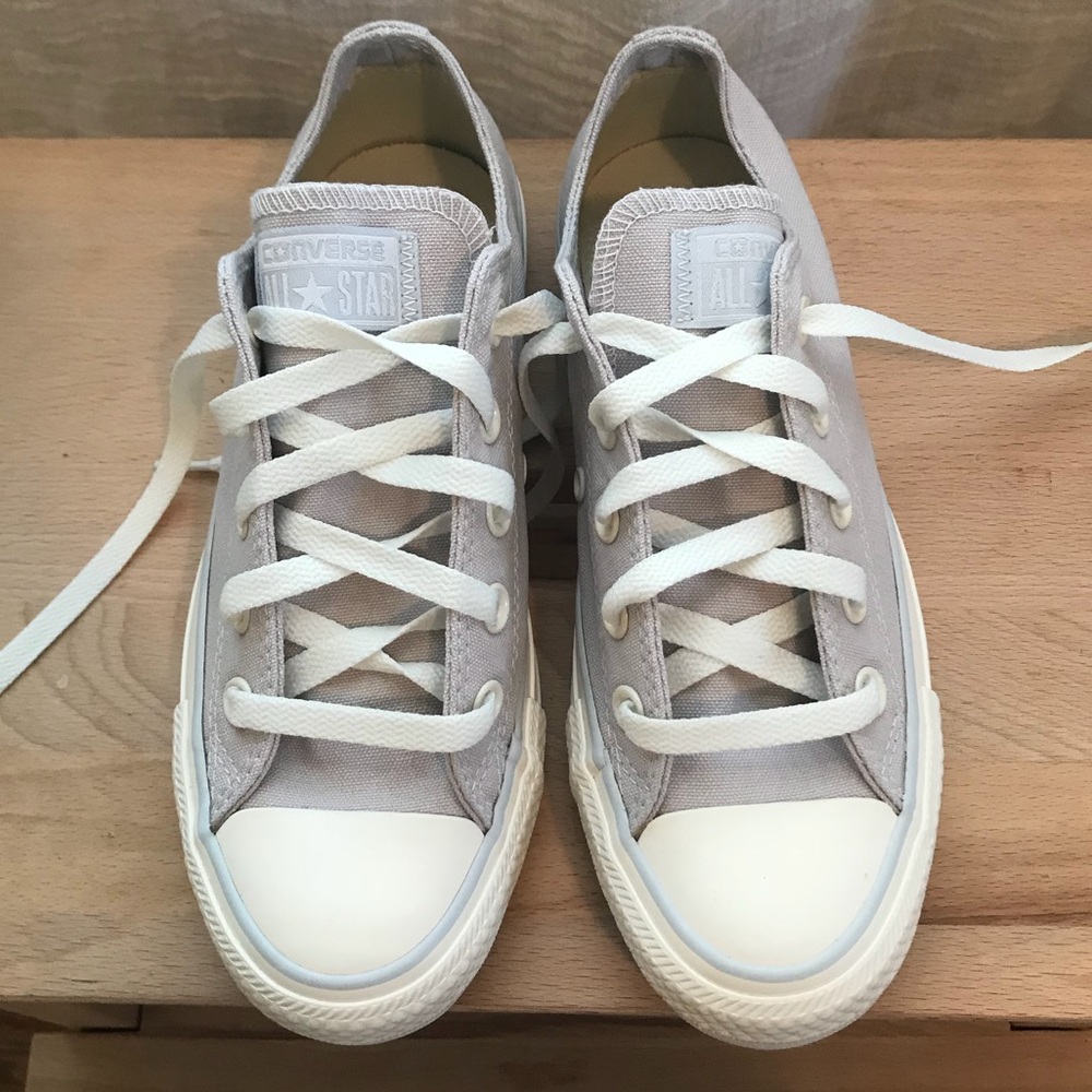 NEW Converse low top light blue all stars - Picture 3 of 5